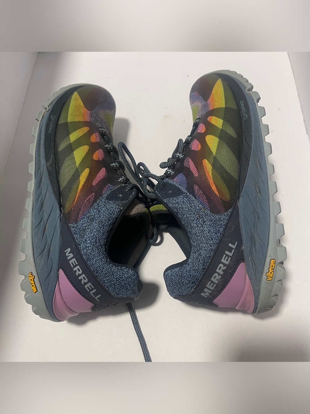 Merrell Women's Gray and Multi-Color Trail Trainer - Picture 6 of 10